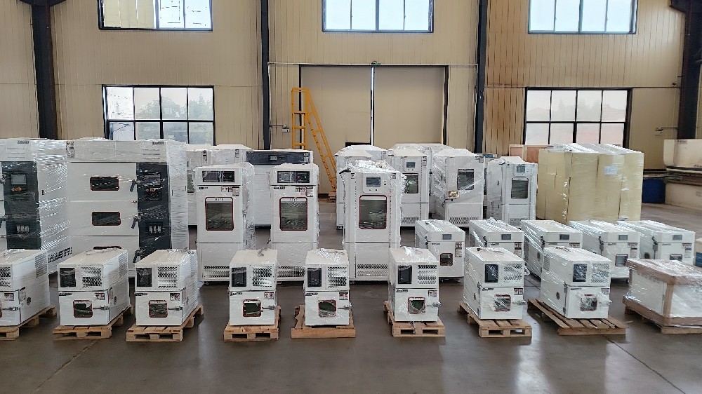 岳陽縣領導調研湖南冬達儀器，助力高低溫環境試驗箱工廠高質量發展